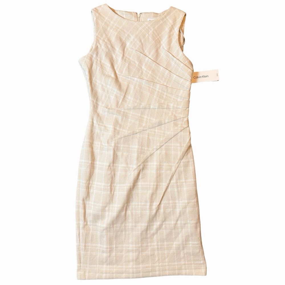 Calvin Klein Women's Petite Sheath Dress Size 4P Cream Ivory Textured Crepe Zip